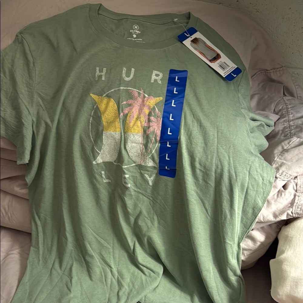 Hurley Green Short Sleeve Tee with Graphic Design